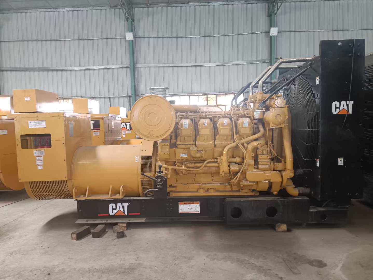 达州柴油发电机过载保护器的动作时间是如何确定的？