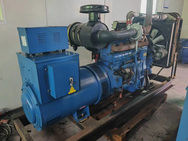 达州100kW柴油发电机组使用多级机油有哪些优缺点？